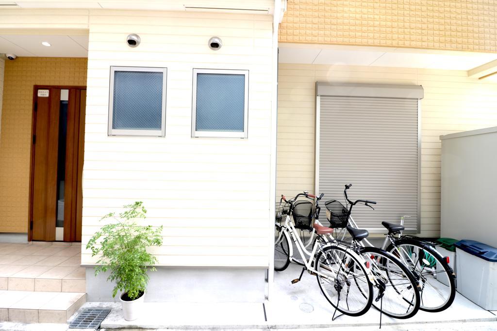 Отель Sakura Japanese House Осака Экстерьер фото